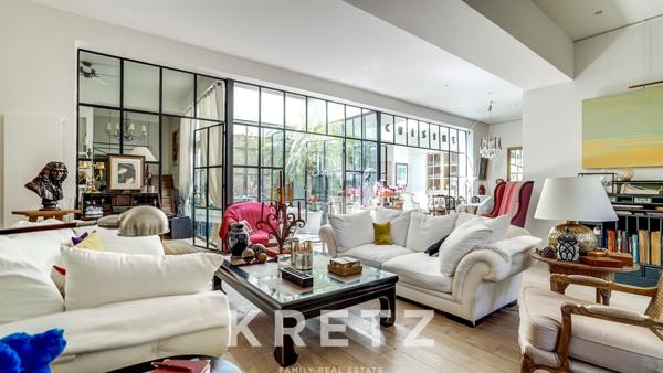 Loft avec jolie terrasse arborée