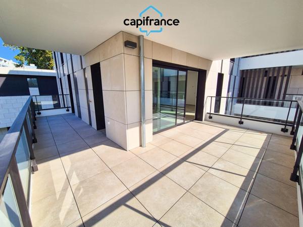 Appartement T3 avec terrasse