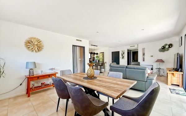 Maison à vendre    5 pièces •  Montauban