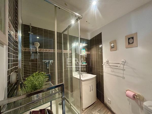 Maison à vendre à VIDAUBAN + dépendance