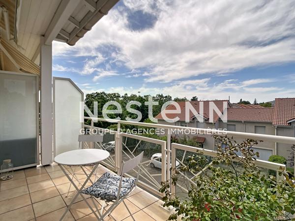 APPARTEMENT T4 À RILLIEUX-LA-PAPE - VILLAGE - 3 CHAMBRES