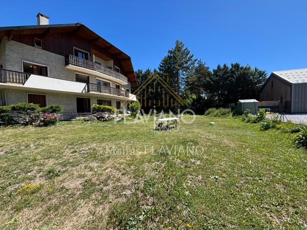 T3 - JARDIN 624m2 - CAVE - PARKING Barcelonnette (04400)