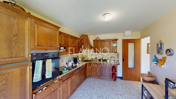 T3 - JARDIN 624m2 - CAVE - PARKING Barcelonnette (04400)