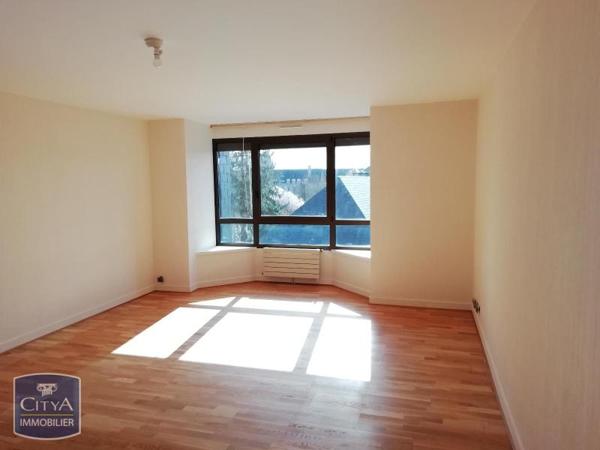 Appartement à louer 3 pièces 74m²