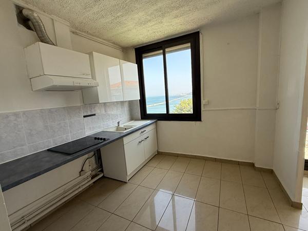 APPARTEMENT DE TYPE 3 - VUE ETANG