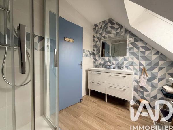 Maison à vendre 16 pièces 308 m² Isigny-le-Buat