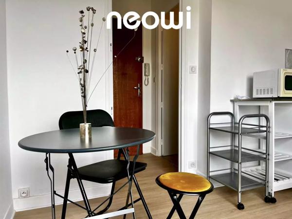 STUDIO meublé et équipé