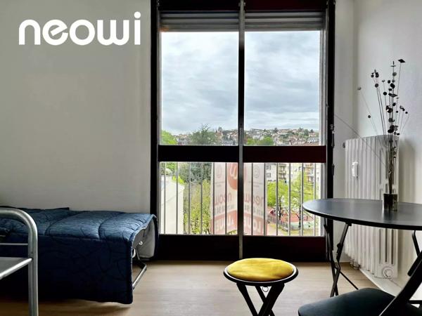 STUDIO meublé et équipé