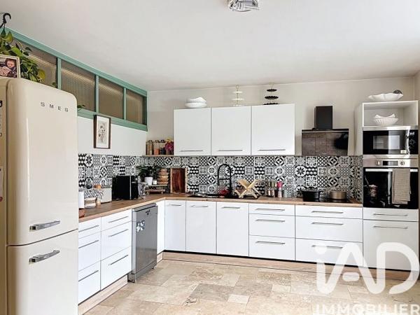 Maison à vendre 4 pièces 129 m² Saint-Just-en-Chevalet