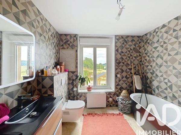 Maison à vendre 4 pièces 129 m² Saint-Just-en-Chevalet