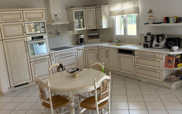 Maison à vendre    4 pièces • 147,73 m2 Le Cannet-des-Maures