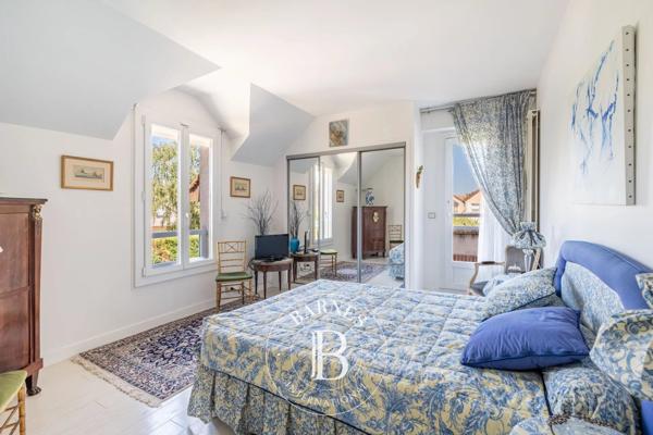 Croissy-sur-Seine, Maison 4 Chambres -  218 m² à vendre