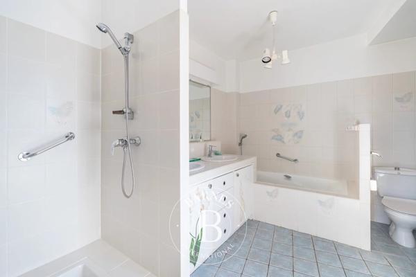 Croissy-sur-Seine, Maison 4 Chambres -  218 m² à vendre