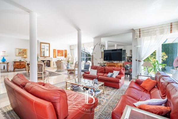 Croissy-sur-Seine, Maison 4 Chambres -  218 m² à vendre