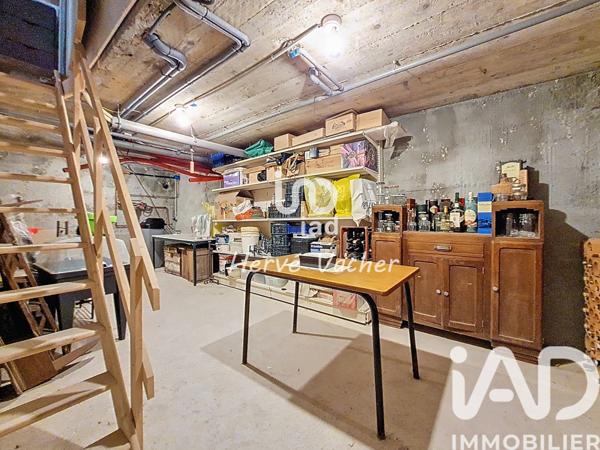 Maison à vendre 5 pièces 153 m² Villieu-Loyes-Mollon