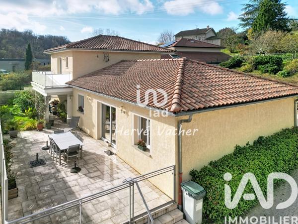 Maison à vendre 5 pièces 153 m² Villieu-Loyes-Mollon