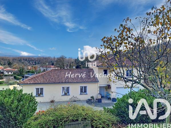 Maison à vendre 5 pièces 153 m² Villieu-Loyes-Mollon