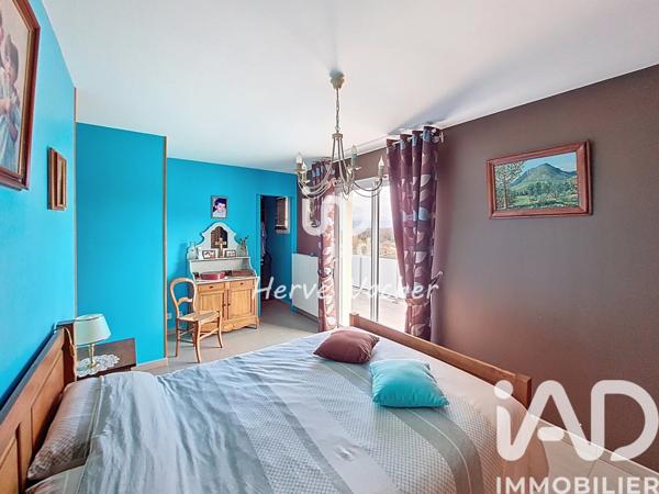 Maison à vendre 5 pièces 153 m² Villieu-Loyes-Mollon