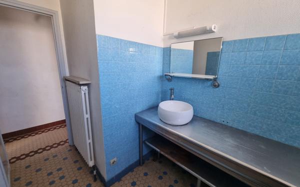 Maison à vendre    6 pièces •  Montélimar