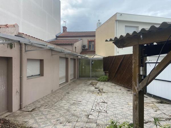 Maison Challans 5 pièce(s) 139 m2