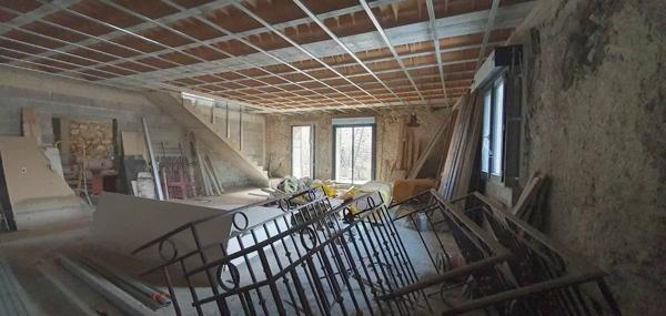 Ensemble immobilier Proche Béziers