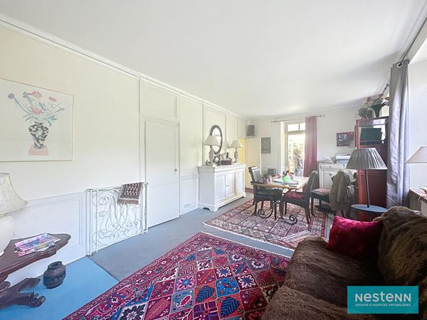 VENTE - IMMEUBLE 4 STUDIOS + Grande maison à diviser CENTRE-VILLE