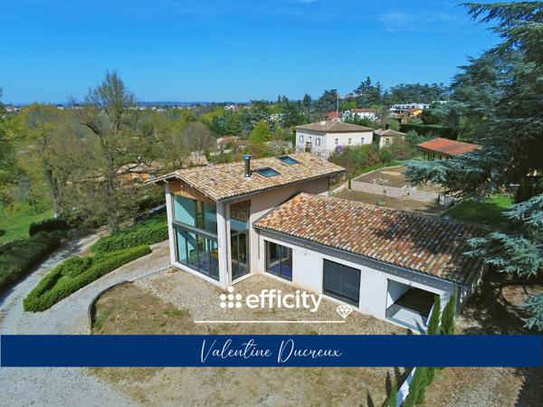 Maison
         11 pièces
        - 530 m² Bien prestige 1 950 000 € *