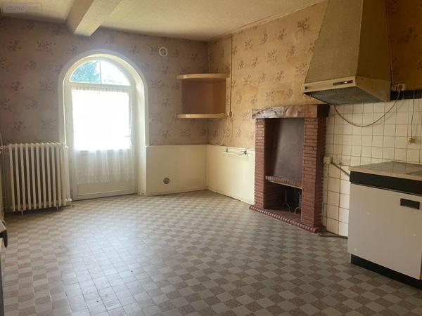Maison à vendre à Bais en Mayenne (53160), ref : 12703/3649