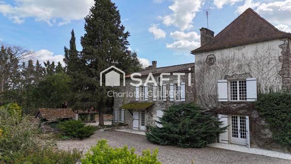 Propriété avec piscine et tennis