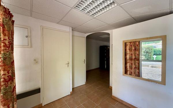 Maison à vendre    8 pièces •  Sète