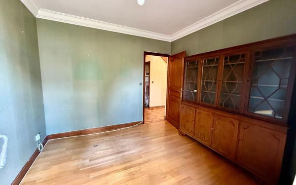 Maison à vendre    8 pièces •  Sète