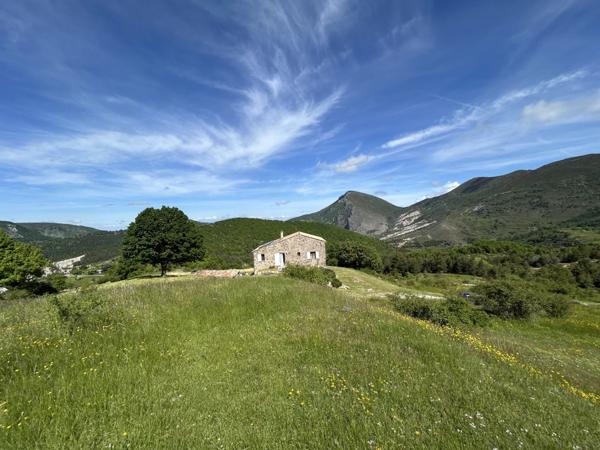 Immobilier Digne-les-Bains (04000) – Maison 195.58m2 – 546 000 €