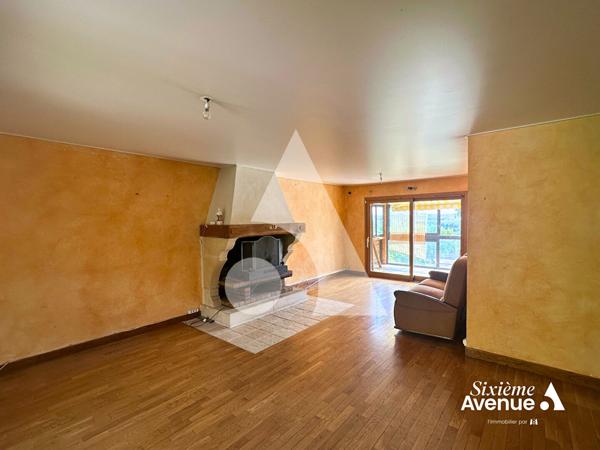 Maison 8 pièces 166 m2