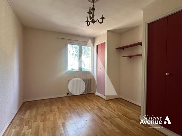 Maison 8 pièces 166 m2