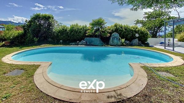 Villa atypique totalement rénovée au calme