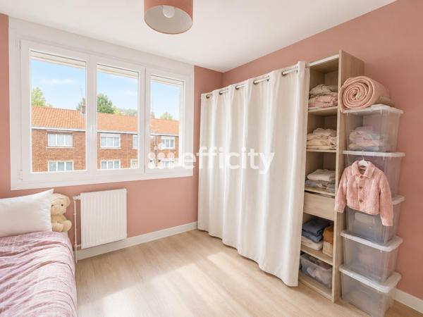 Maison
         4 pièces
        - 73 m² 189 990 € *