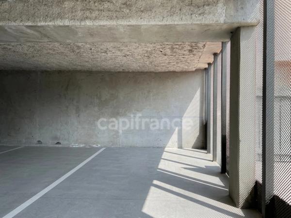 Appartement T3 en duplex avec terrasse au cœur des Bassins à flot - Bordeaux (33)