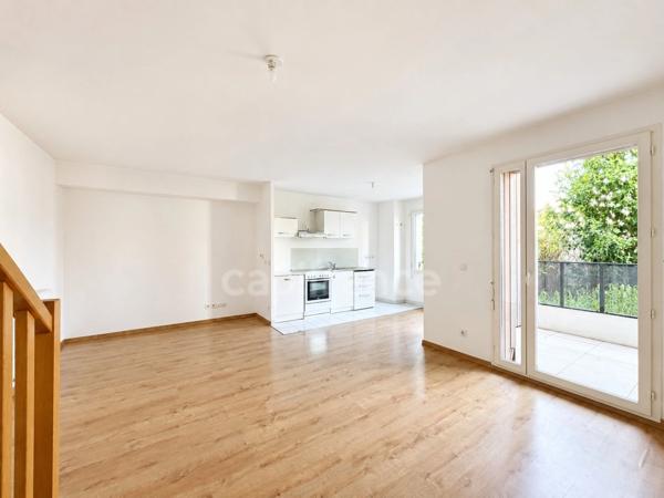 Appartement T3 en duplex avec terrasse au cœur des Bassins à flot - Bordeaux (33)