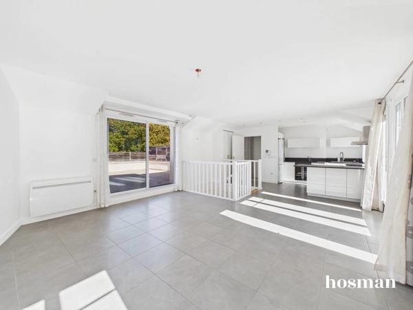 Duplex 4 pièces au dernier étage avec terrasse et balcon - Grande Rue, Sèvres