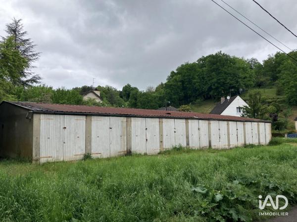 Location parking 17 m² Tonnerre
