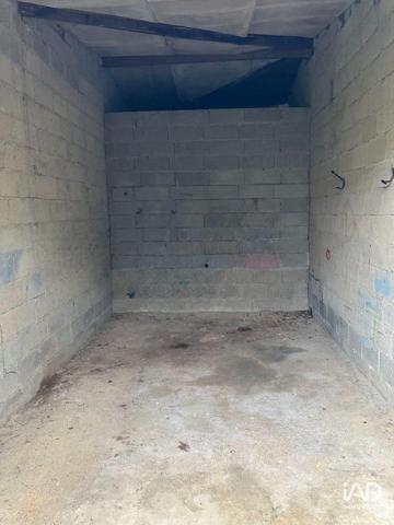 Location parking 17 m² Tonnerre