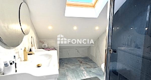 À vendre Maison 8 pièces 198 m² - Sciez 74140