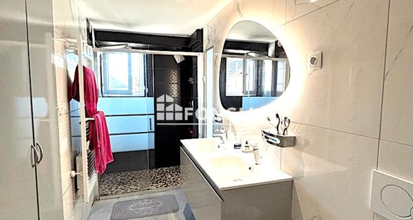 À vendre Maison 8 pièces 198 m² - Sciez 74140