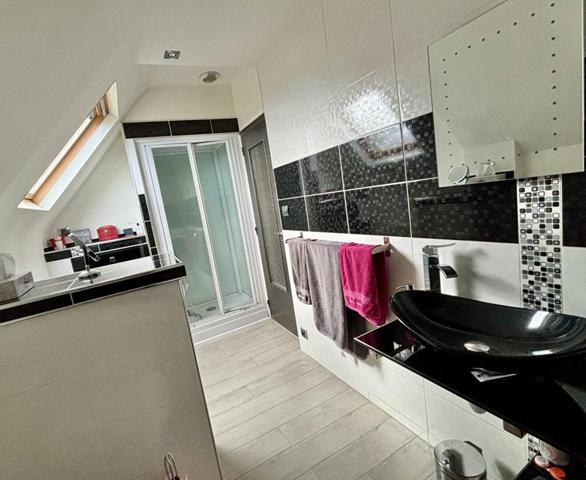 Maison Immaculée bourg- garage-101 m2