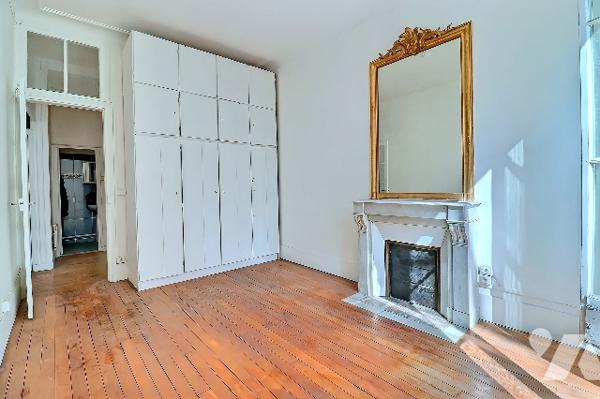 Appartement 2 pièces avec balcon - 43,63 m² - 2ième étage - Paris 16e Auteuil Sud