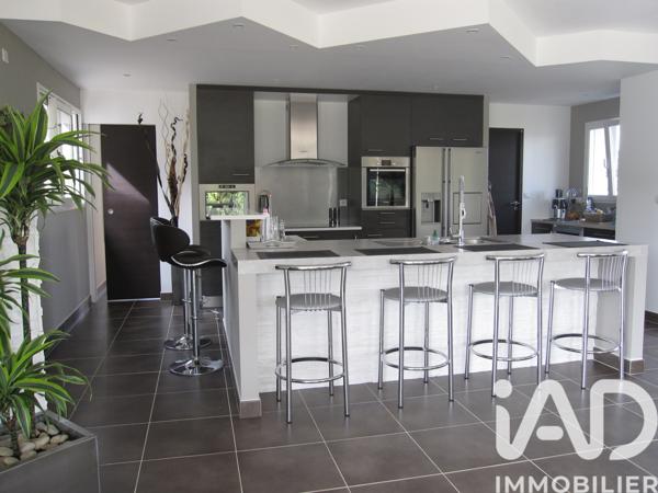 Maison à vendre 7 pièces 220 m² Illiers-Combray