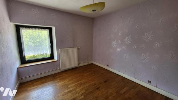 VOUJEAUCOURT - Vieux centre - Maison 2 pièces (env. 70 m² à rénover)