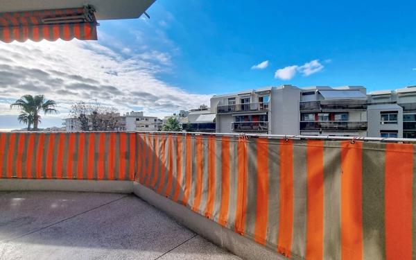 Appartement à vendre    1 pièce • 30,50 m2 Le Cannet