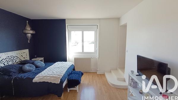 Maison à vendre 9 pièces 222 m² Saint-Genou