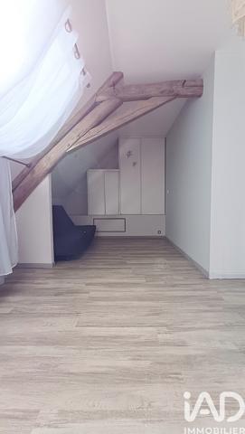 Maison à vendre 9 pièces 222 m² Saint-Genou